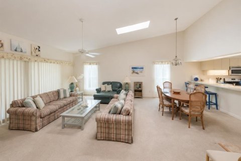 House in Sarasota, Florida 2 bedrooms, 159.79 sq.m. № 2230654 - photo 7