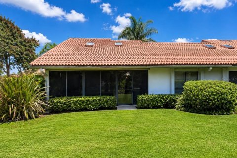House in Sarasota, Florida 2 bedrooms, 159.79 sq.m. № 2230654 - photo 19