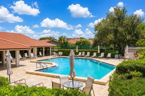 House in Sarasota, Florida 2 bedrooms, 159.79 sq.m. № 2230654 - photo 21