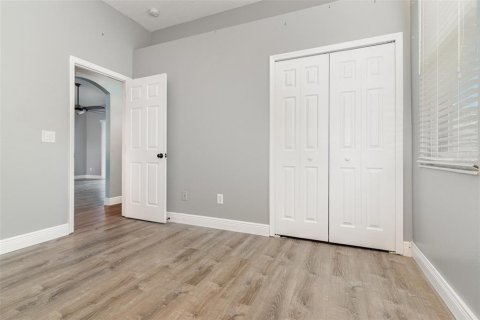House in Oviedo, Florida 4 bedrooms, 187.11 sq.m. № 1844424 - photo 20