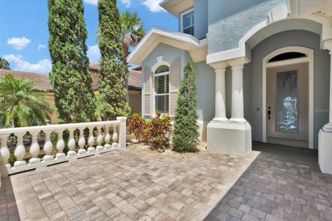 House in Palm Coast, Florida 3 bedrooms, 281.68 sq.m. № 1666065 - photo 4