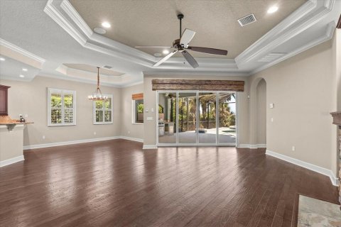 House in Palm Coast, Florida 3 bedrooms, 281.68 sq.m. № 1666065 - photo 14