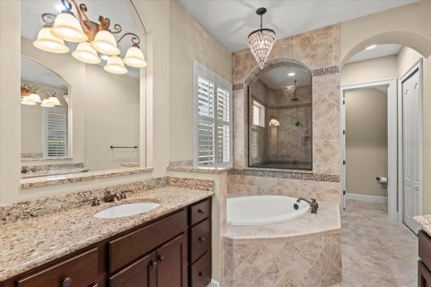 House in Palm Coast, Florida 3 bedrooms, 281.68 sq.m. № 1666065 - photo 27