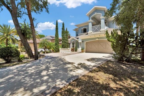 House in Palm Coast, Florida 3 bedrooms, 281.68 sq.m. № 1666065 - photo 5