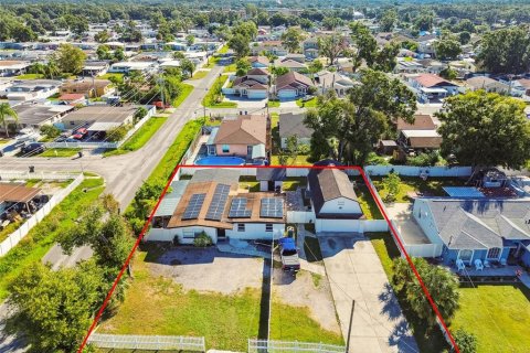 Villa ou maison à Tampa, Floride 6 chambres, 283.54 m2 № 2218898