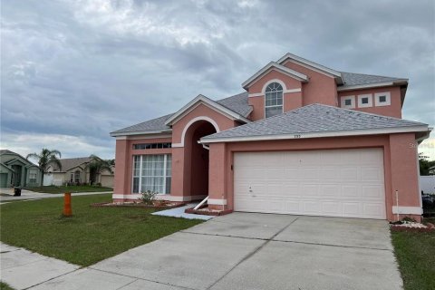 House in Davenport, Florida 4 bedrooms, 210.8 sq.m. № 2225797 - photo 28