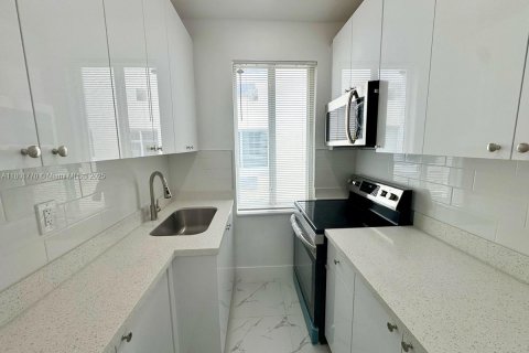 Appartement à louer à Miami, Floride: 1 chambre, 51.1 m2 № 1715389 - photo 5