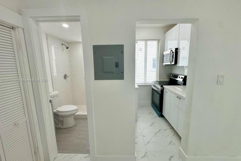 Appartement à louer à Miami, Floride: 1 chambre, 51.1 m2 № 1715389 - photo 4
