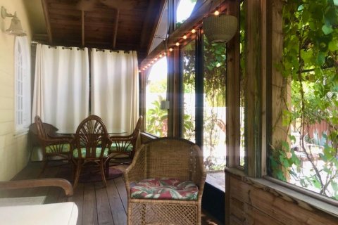 House in Sarasota, Florida 3 bedrooms, 102.84 sq.m. № 1537313 - photo 25