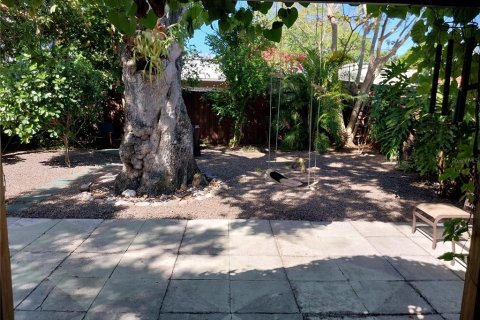 House in Sarasota, Florida 3 bedrooms, 102.84 sq.m. № 1537313 - photo 27