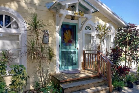 House in Sarasota, Florida 3 bedrooms, 102.84 sq.m. № 1537313 - photo 6