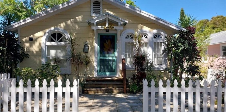 Casa en Sarasota, Florida 3 dormitorios, 102.84 m2 № 1537313
