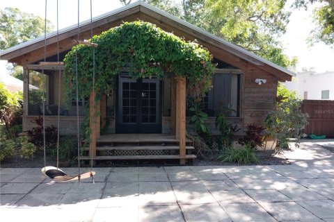House in Sarasota, Florida 3 bedrooms, 102.84 sq.m. № 1537313 - photo 30