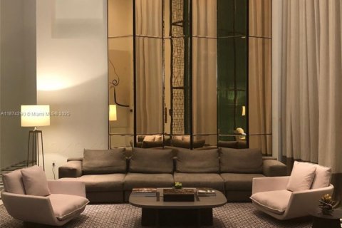 Купить кондоминиум в Майами, Флорида 1 спальня, 77.85м2, № 2036854 - фото 23
