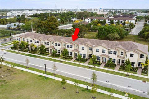 Adosado en venta en Homestead, Florida, 3 dormitorios, 143.81 m2 № 1696016 - foto 25
