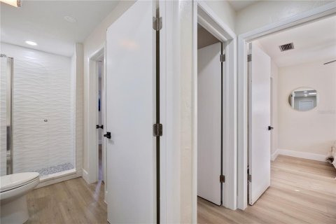 Villa ou maison à vendre à Saint Pete Beach, Floride: 3 chambres, 129.69 m2 № 2426842 - photo 14