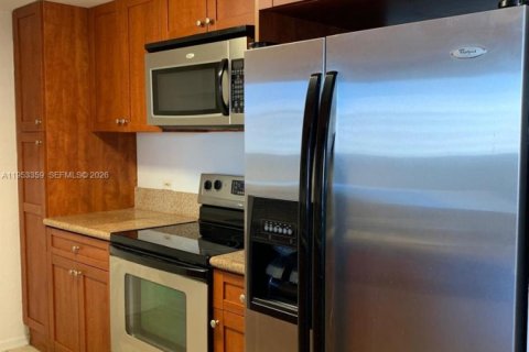 Copropriété à louer à Miami, Floride: 2 chambres, 91.23 m2 № 2009999 - photo 20