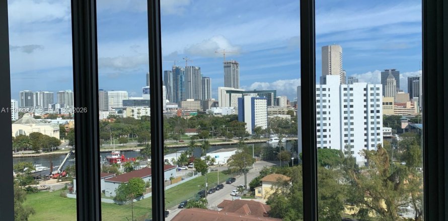 Condo à Miami, Floride, 2 chambres № 2009999