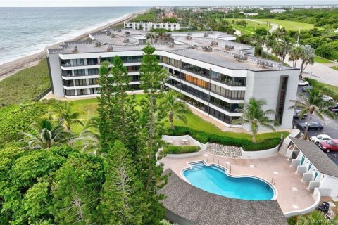 Condo in Stuart, Florida, 2 bedrooms  № 2389907