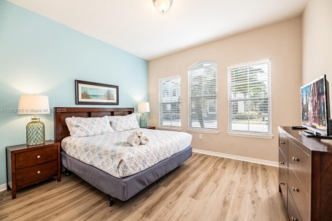 Adosado en venta en Davenport, Florida, 4 dormitorios № 2186253 - foto 13