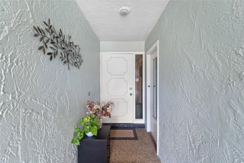 Купить кондоминиум в Брейдентон, Флорида 11 комнат, 172.61м2, № 2100407 - фото 24