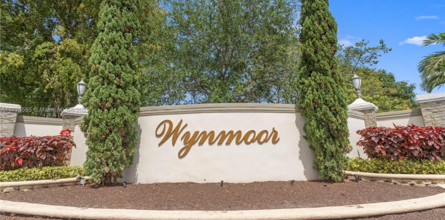 Condo in Coconut Creek, Florida, 2 bedrooms № 1868192