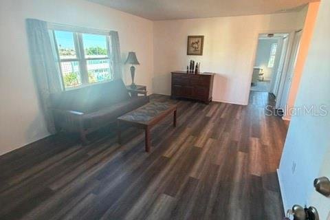 Condo in Saint Pete Beach, Florida, 2 bedrooms  № 2431670 - photo 11