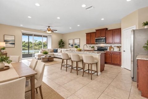Townhouse in Tampa, Florida 3 bedrooms, 174.66 sq.m. № 2379713 - photo 15