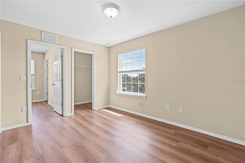 Townhouse in Tampa, Florida 3 bedrooms, 174.66 sq.m. № 2379713 - photo 28