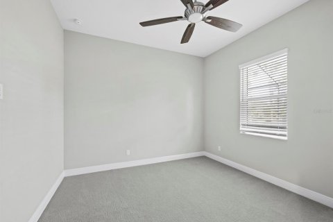 House in Sarasota, Florida 4 bedrooms, 281.22 sq.m. № 2226188 - photo 28