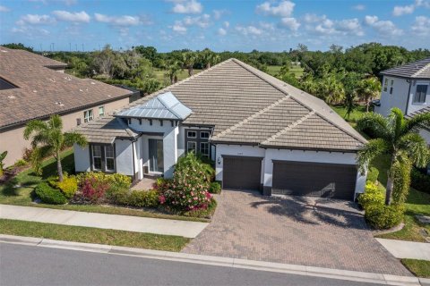 House in Sarasota, Florida 4 bedrooms, 281.22 sq.m. № 2226188