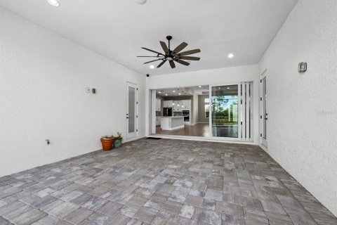 House in Sarasota, Florida 4 bedrooms, 281.22 sq.m. № 2226188 - photo 15