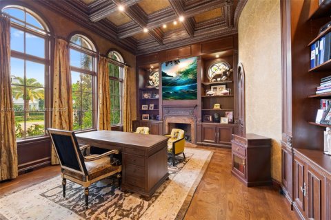 House in Fort Lauderdale, Florida 8 bedrooms, 1139.17 sq.m. № 1713215 - photo 26