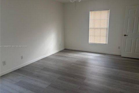 Adosado en alquiler en West Palm Beach, Florida, 4 dormitorios, 166.3 m2 № 2078409 - foto 27