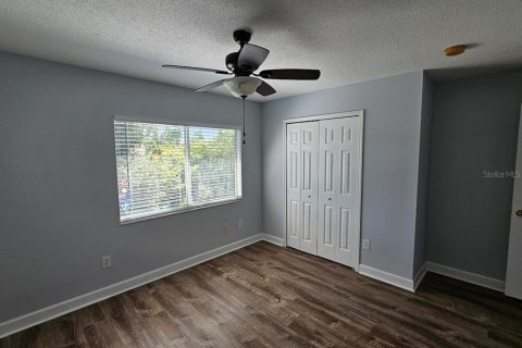 Adosado en venta en Brandon, Florida, 2 dormitorios, 148.18 m2 № 2096101 - foto 11