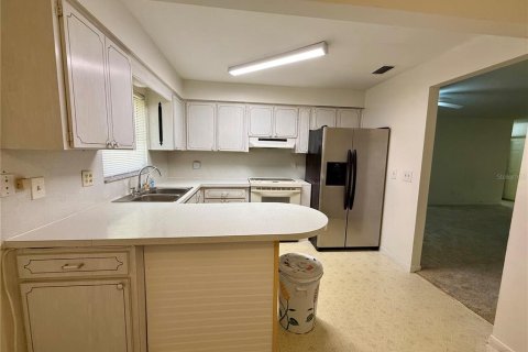 Copropriété à vendre à Pinellas Park, Floride: 1 chambre, 83.8 m2 № 2157959 - photo 10