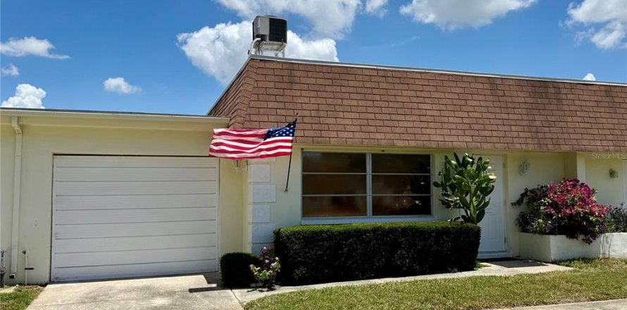 Condo à Pinellas Park, Floride, 1 chambre  № 2157959