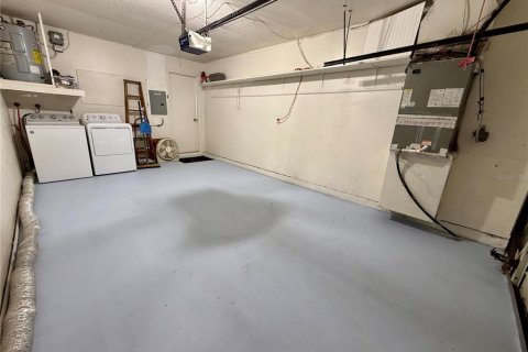 Copropriété à vendre à Pinellas Park, Floride: 1 chambre, 83.8 m2 № 2157959 - photo 12
