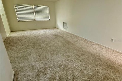 Copropriété à vendre à Pinellas Park, Floride: 1 chambre, 83.8 m2 № 2157959 - photo 17