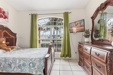 Villa ou maison à vendre à Cape Coral, Floride: 4 chambres № 2029733 - photo 7
