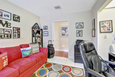 Villa ou maison à vendre à Davie, Floride: 4 chambres, 167.78 m2 № 1936229 - photo 29