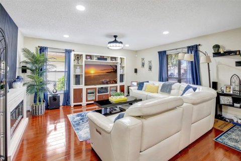 Casa en venta en Davie, Florida, 4 dormitorios, 167.78 m2 № 1936229 - foto 10
