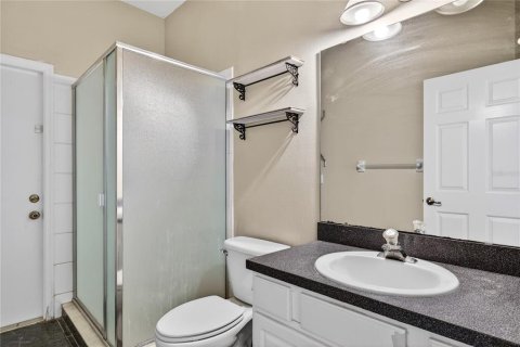 House in Tavares, Florida 4 bedrooms, 193.14 sq.m. № 2117519 - photo 23