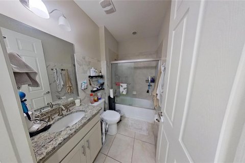 House in Venice, Florida 3 bedrooms, 152.17 sq.m. № 2094259 - photo 6