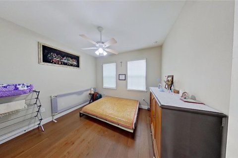 House in Venice, Florida 3 bedrooms, 152.17 sq.m. № 2094259 - photo 7