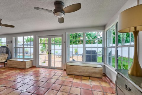 House in Boca Raton, Florida 3 bedrooms, 163.42 sq.m. № 2251048 - photo 30