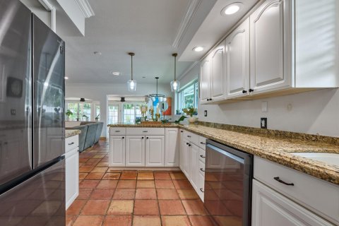 House in Boca Raton, Florida 3 bedrooms, 163.42 sq.m. № 2251048 - photo 26