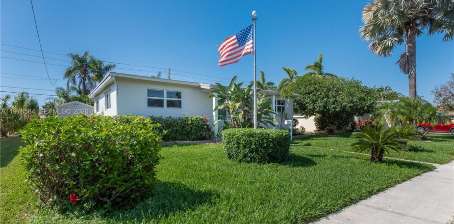 Casa en Dania Beach, Florida 3 dormitorios, 144 m2 № 2044439