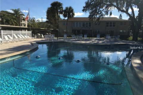 Condo in Dunedin, Florida, 2 bedrooms  № 2375550 - photo 29