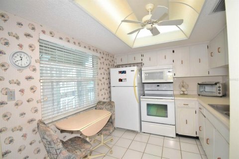 Condo in Dunedin, Florida, 2 bedrooms  № 2375550 - photo 3